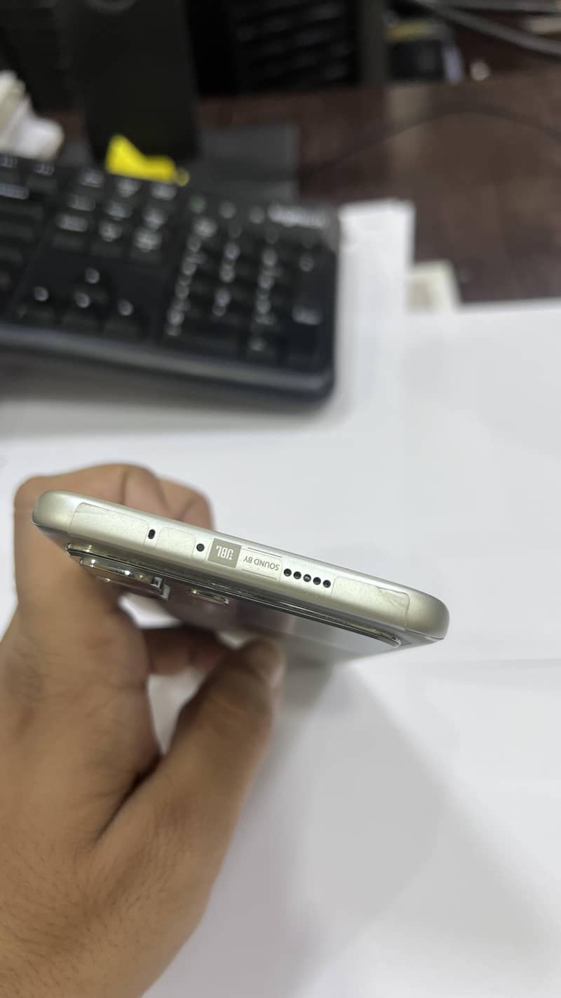 Infinix Note Edge 7