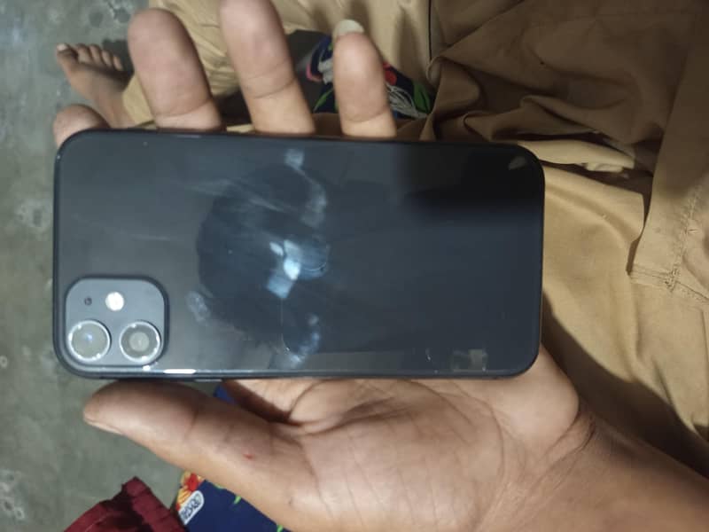 Apple iPhone 11 0