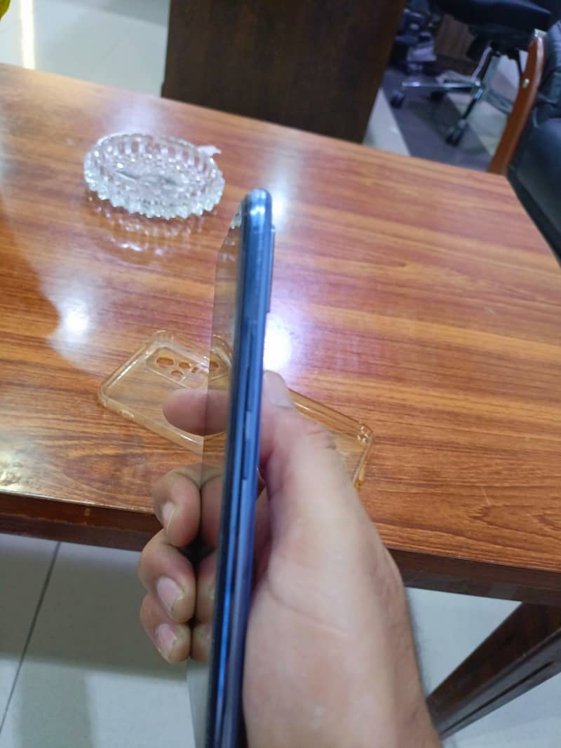 Vivo V21e 5