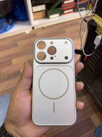 iPhone 15 pro converted to 17 pro case