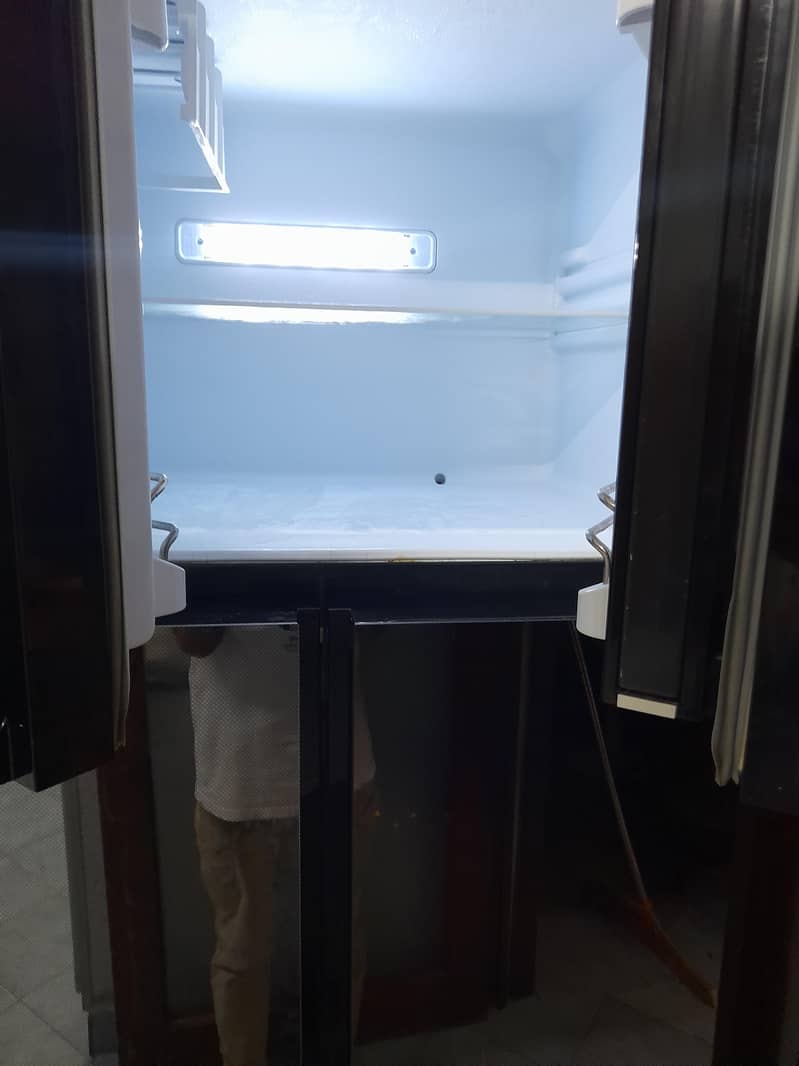 Refrigerator 2