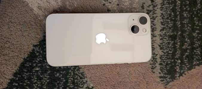 Apple iPhone 13