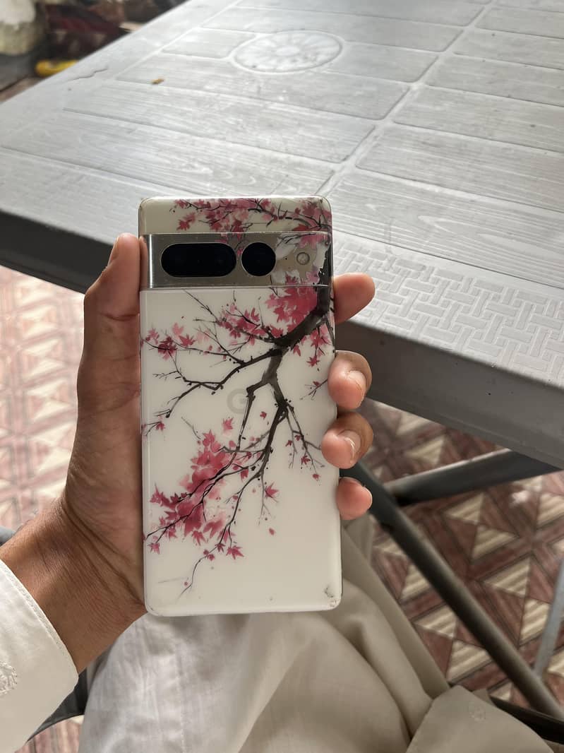 Google Pixel 7 Pro 2
