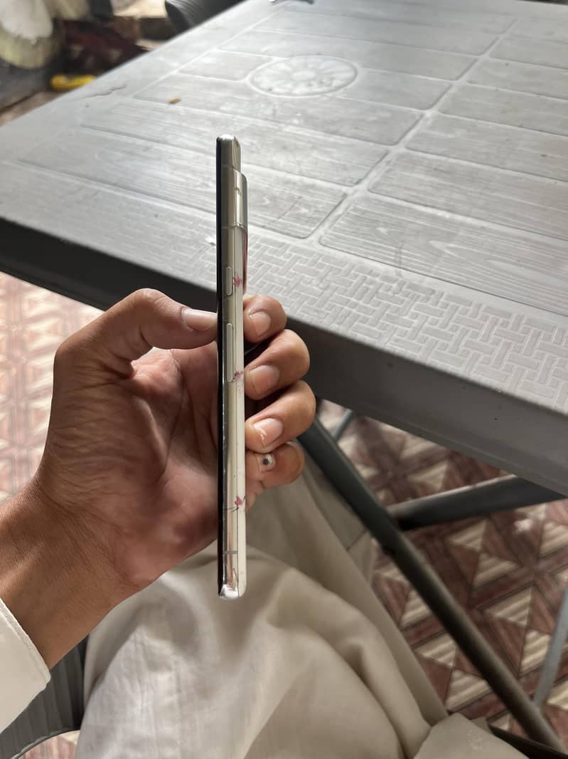 Google Pixel 7 Pro 3