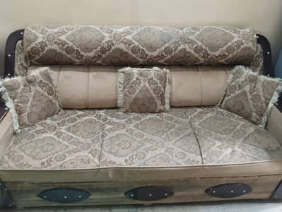 05 Seater Sofa for Sale