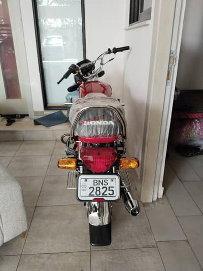 Honda 70 bike For sale Lush condition