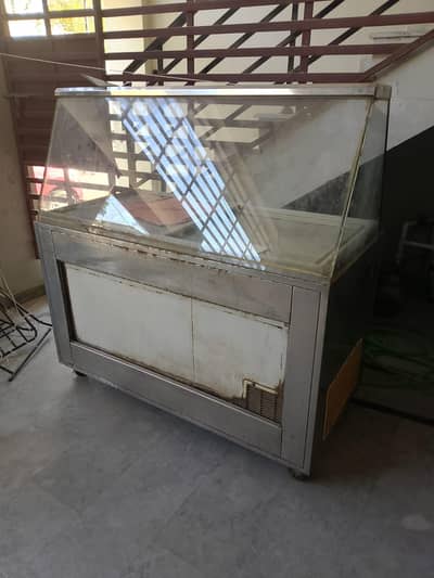 Display deep freezer