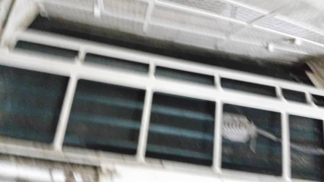 split Ac 1