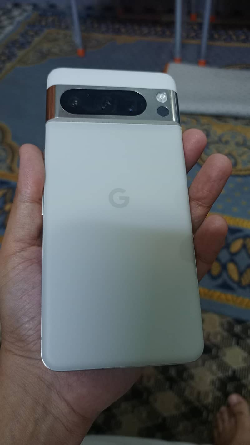 Google Pixel 8 Pro 0