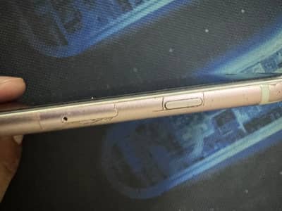 Apple iPhone 7