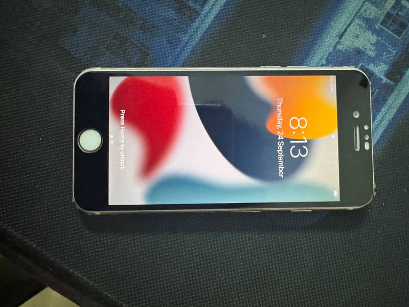 Apple iPhone 7 4