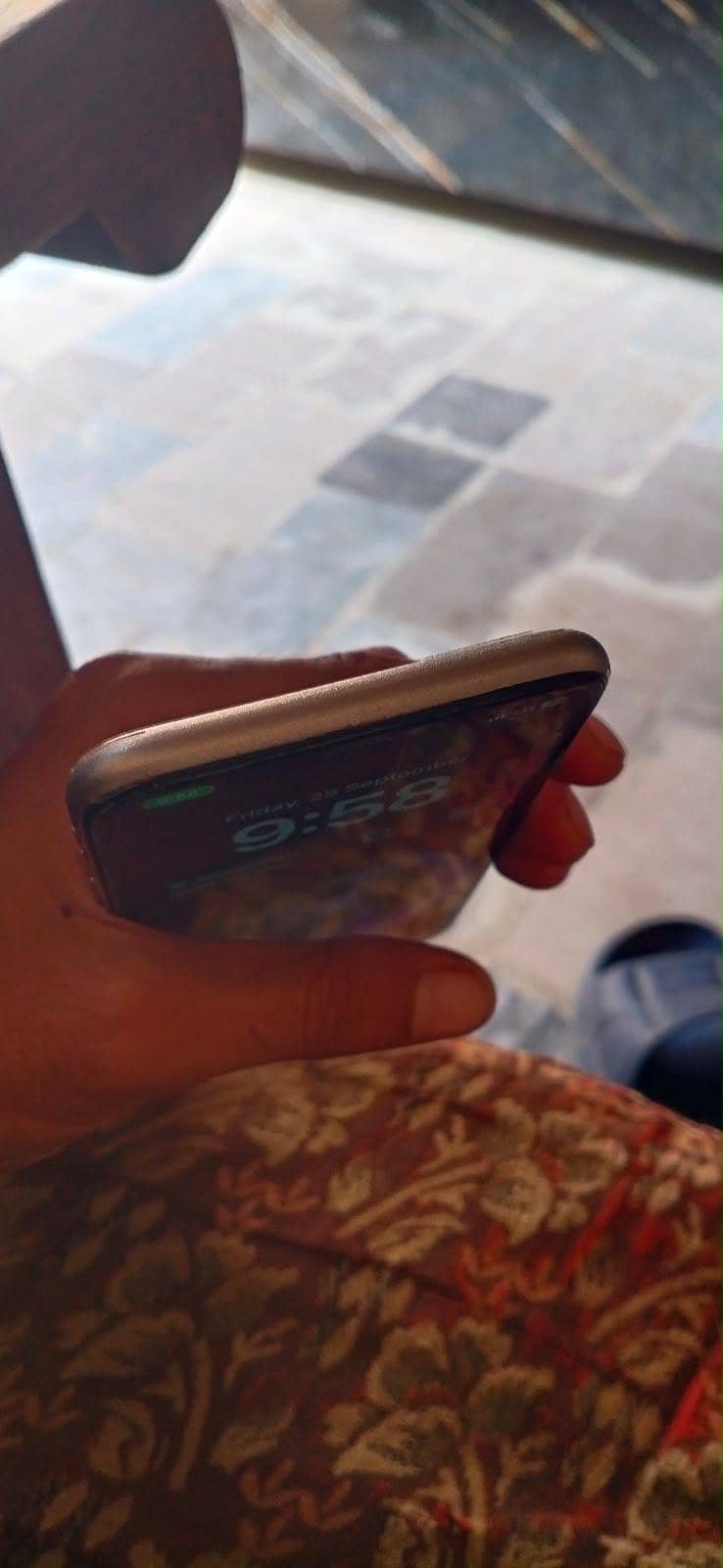 Apple iPhone X 3