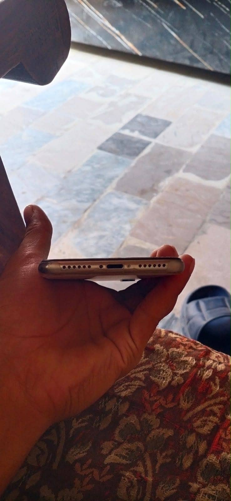 Apple iPhone X 4
