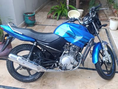 YBR 125 2017 FOR SALE