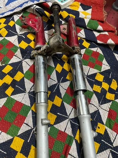 CD 70 Original front shock set