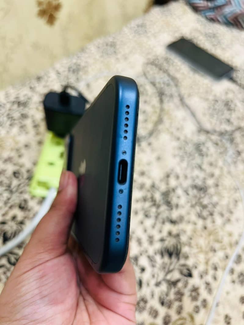 Apple iPhone 17 Pro Max 1