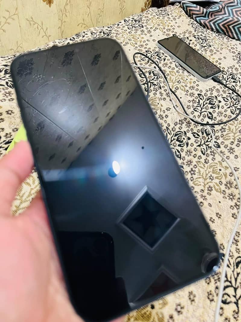 Apple iPhone 17 Pro Max 2
