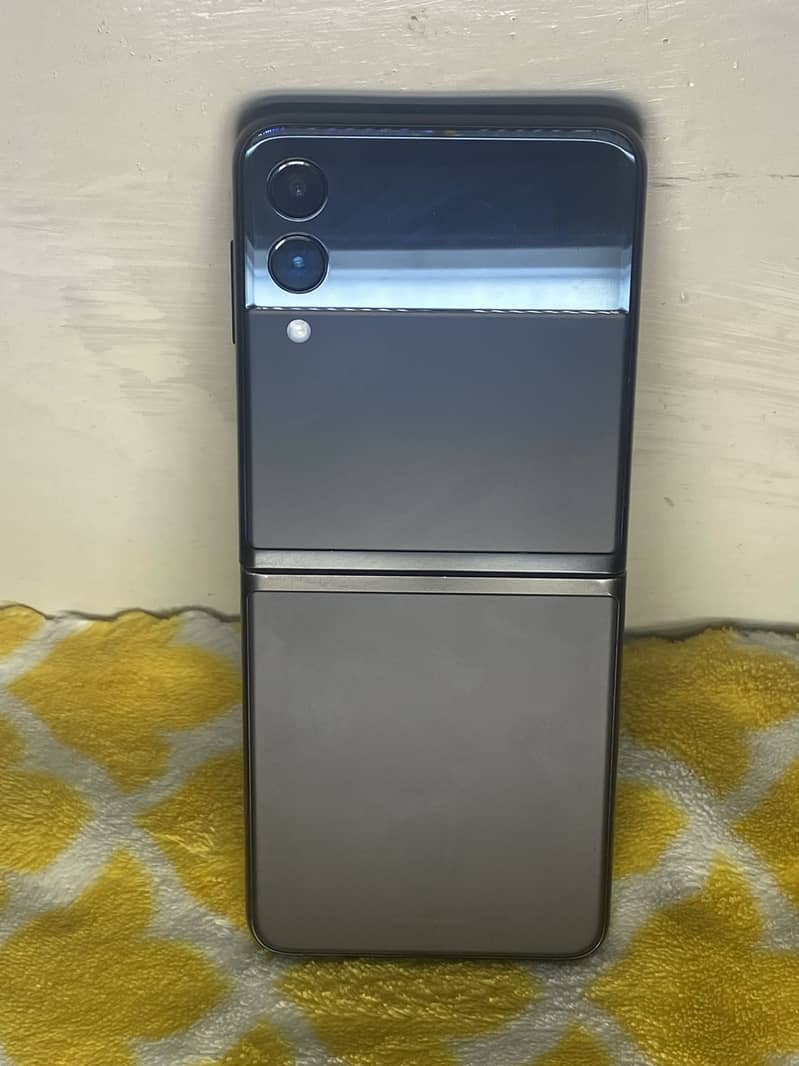 Samsung Z flip 3 1