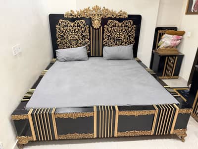 King Size Bed With Dressing & Side Tablea