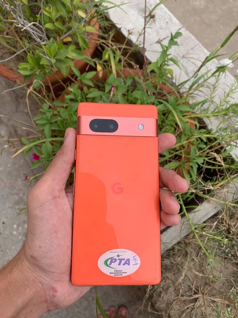 Google Pixel 7a 1