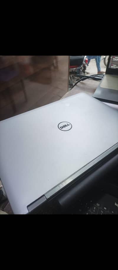 Dell E6440 i5 4th generation 8/128