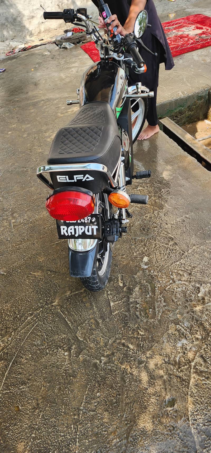 Elfa EV 125 4