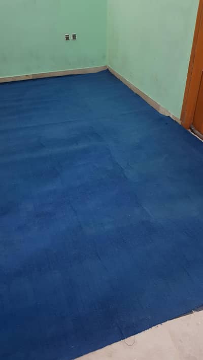 carpet in good condition