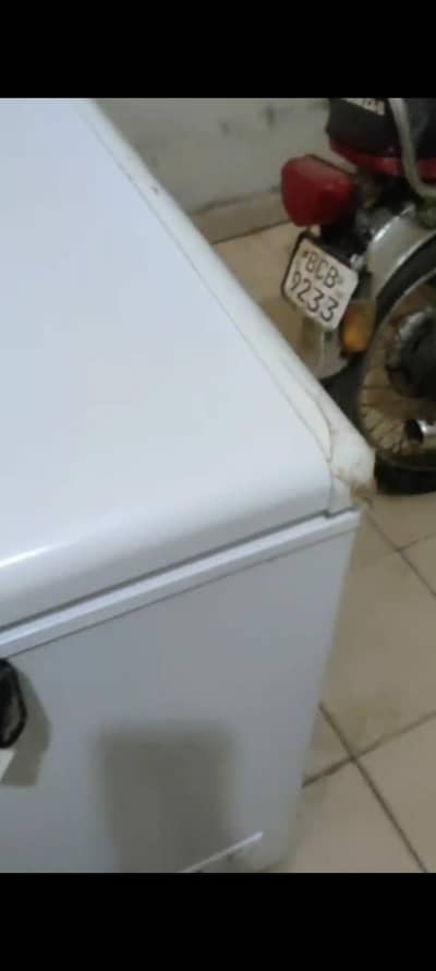 HDF-545 inverter Haier Excellent condition Available