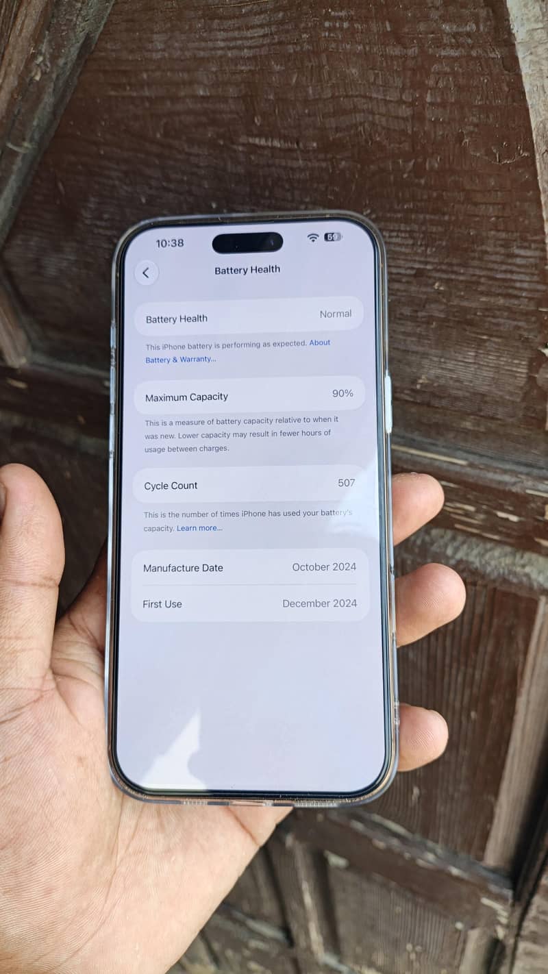 Apple iPhone 16 Pro Max 2