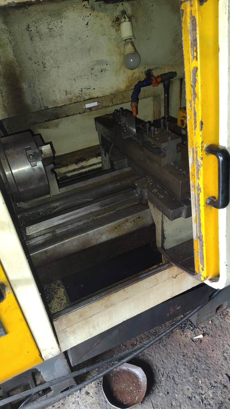 cnc lathe machine 1