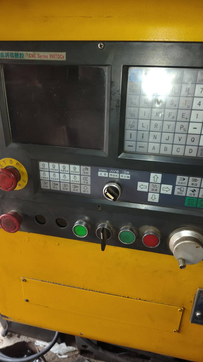 cnc lathe machine 4