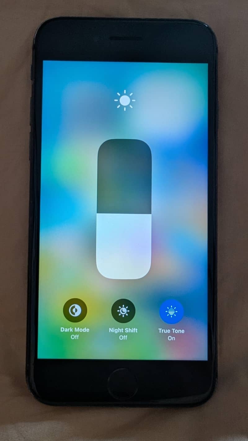 Apple iPhone 8 2