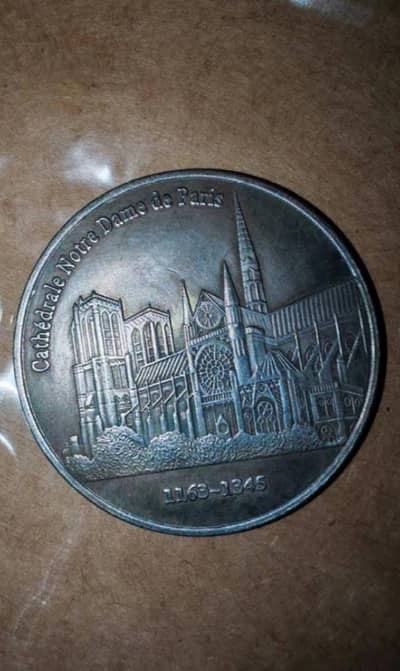 Cathédrale Notre Dame de Paris" and the dates "1163–1345" Old Coin