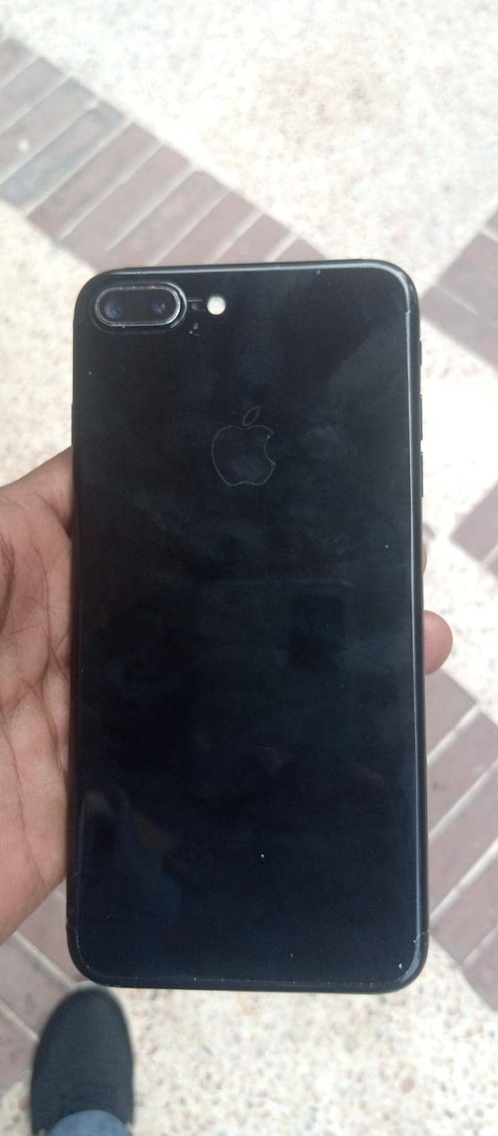 Apple iPhone 7 Plus 12