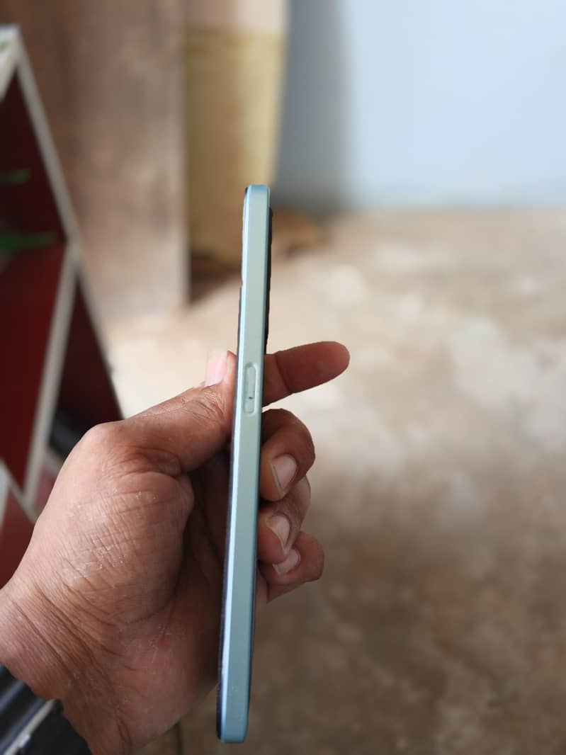 OPPO A57 1