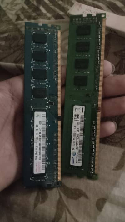 Samsung 4GB DDR3 Desktop RAM Kit (2GB x 2 Sticks) - Working Condition