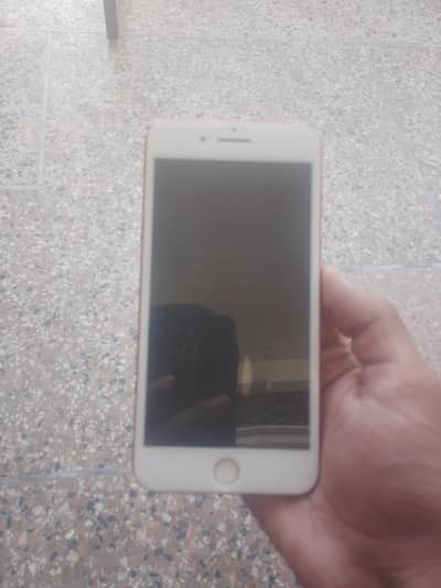 I phone07 for sale urgent good condition