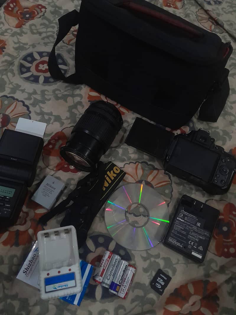 Nikon D5100 0