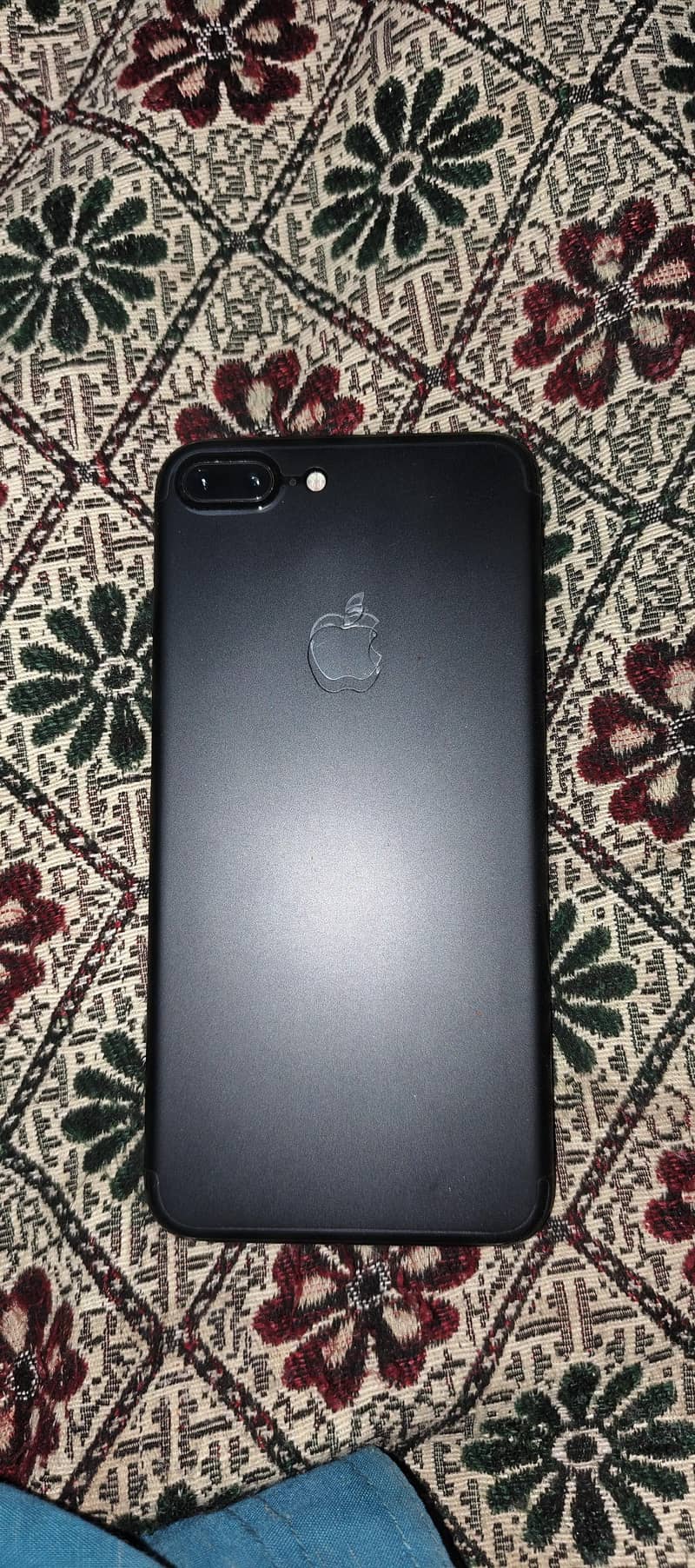 Apple iPhone 7 Plus 4
