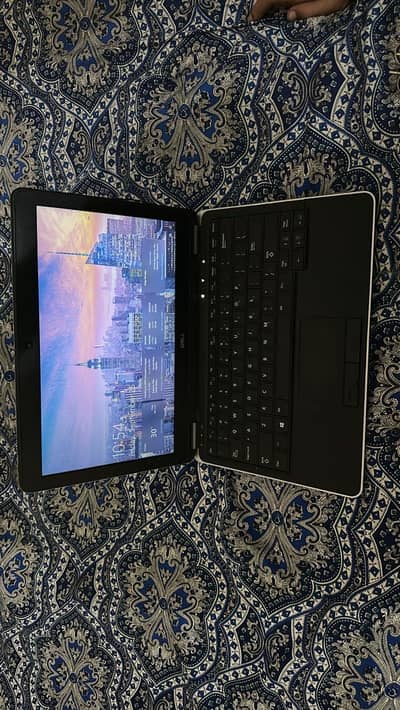 Laptop i5 Generation smooth laptop available