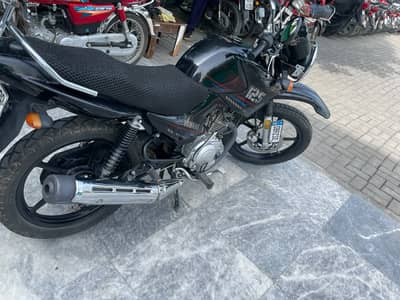 Black Color-4 Stroke