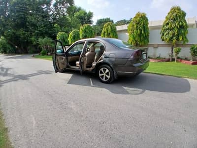 Honda Civic 2005 In Lush Condition