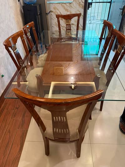dinning table