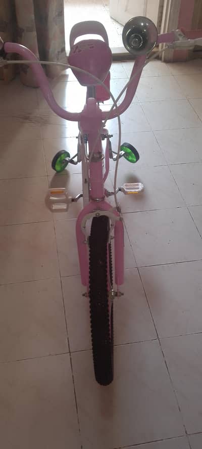 lightly used bicycle new condition