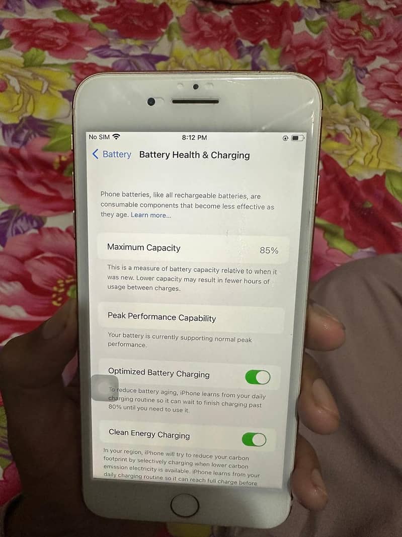Apple iPhone 8 Plus 0