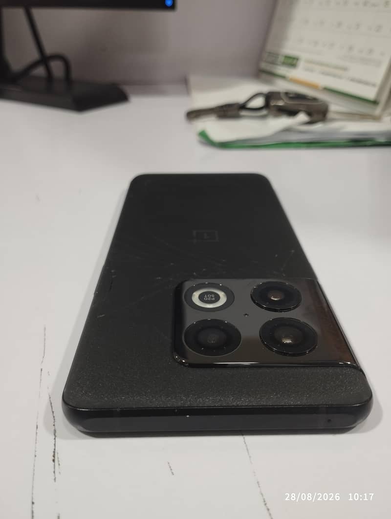 One Plus 10 Pro 0