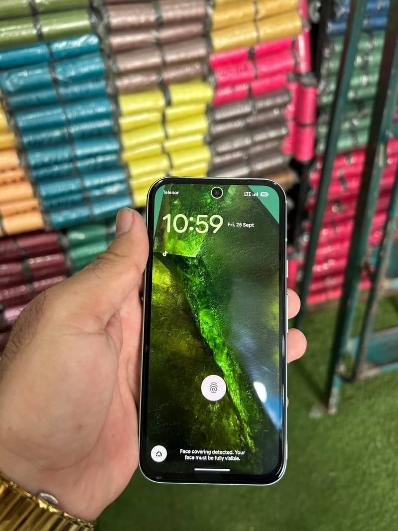 Google Pixel 8a 4