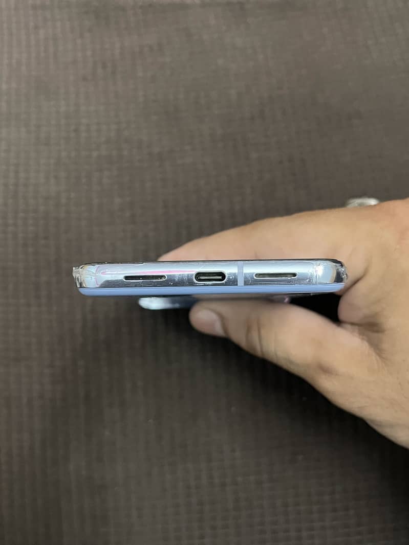 Google Pixel 8 Pro 4
