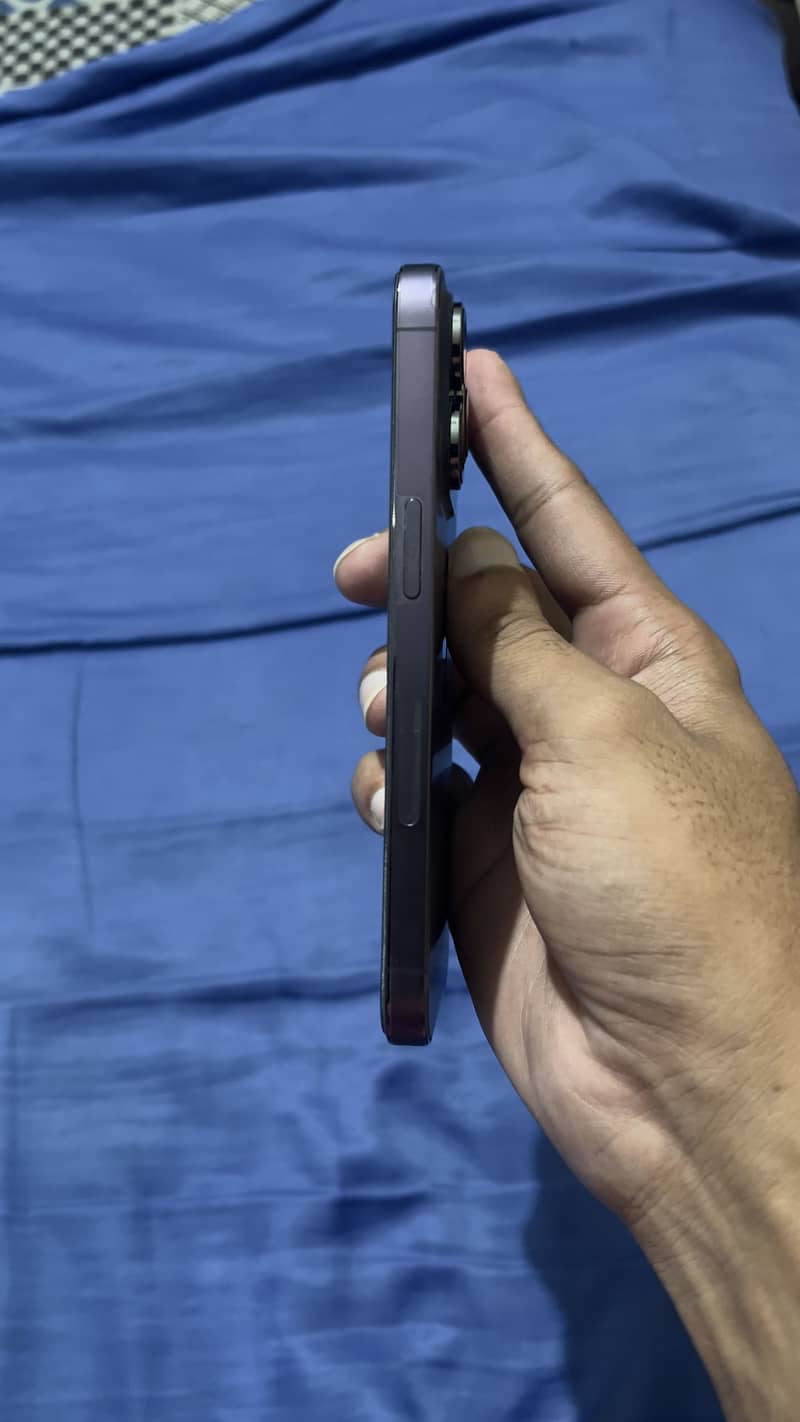 Apple iPhone 14 Pro 3