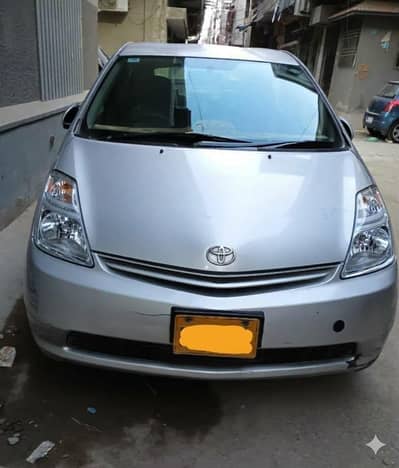 Prius 2011 / 14 , 2nd Owner & Genuine
